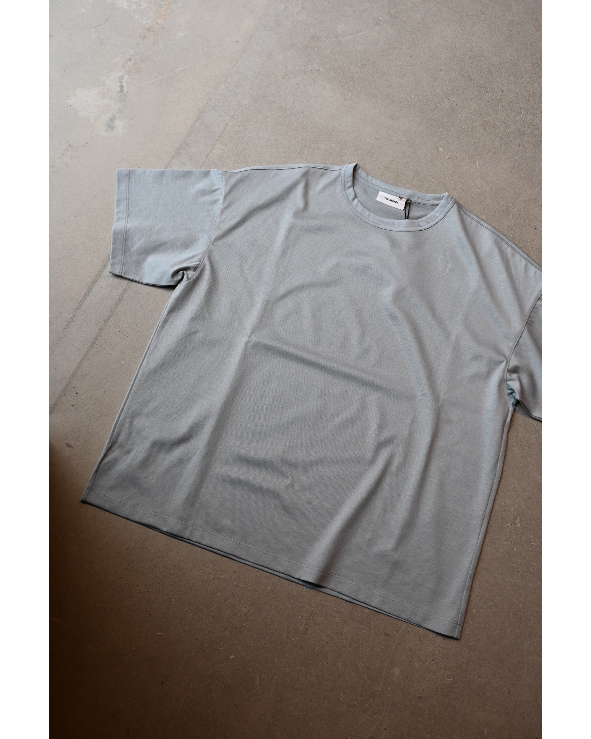 THE OVER SIZE T-SHIRT – TIME AFTER TIME