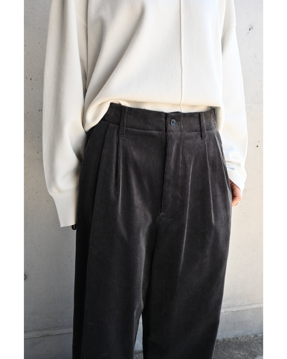 Suvin Corduroy Wide Straight Trousers