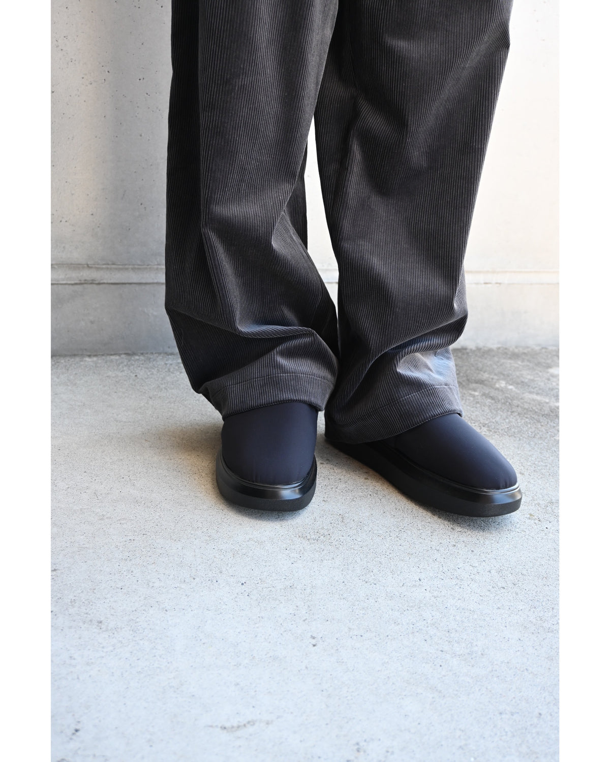 Suvin Corduroy Wide Straight Trousers