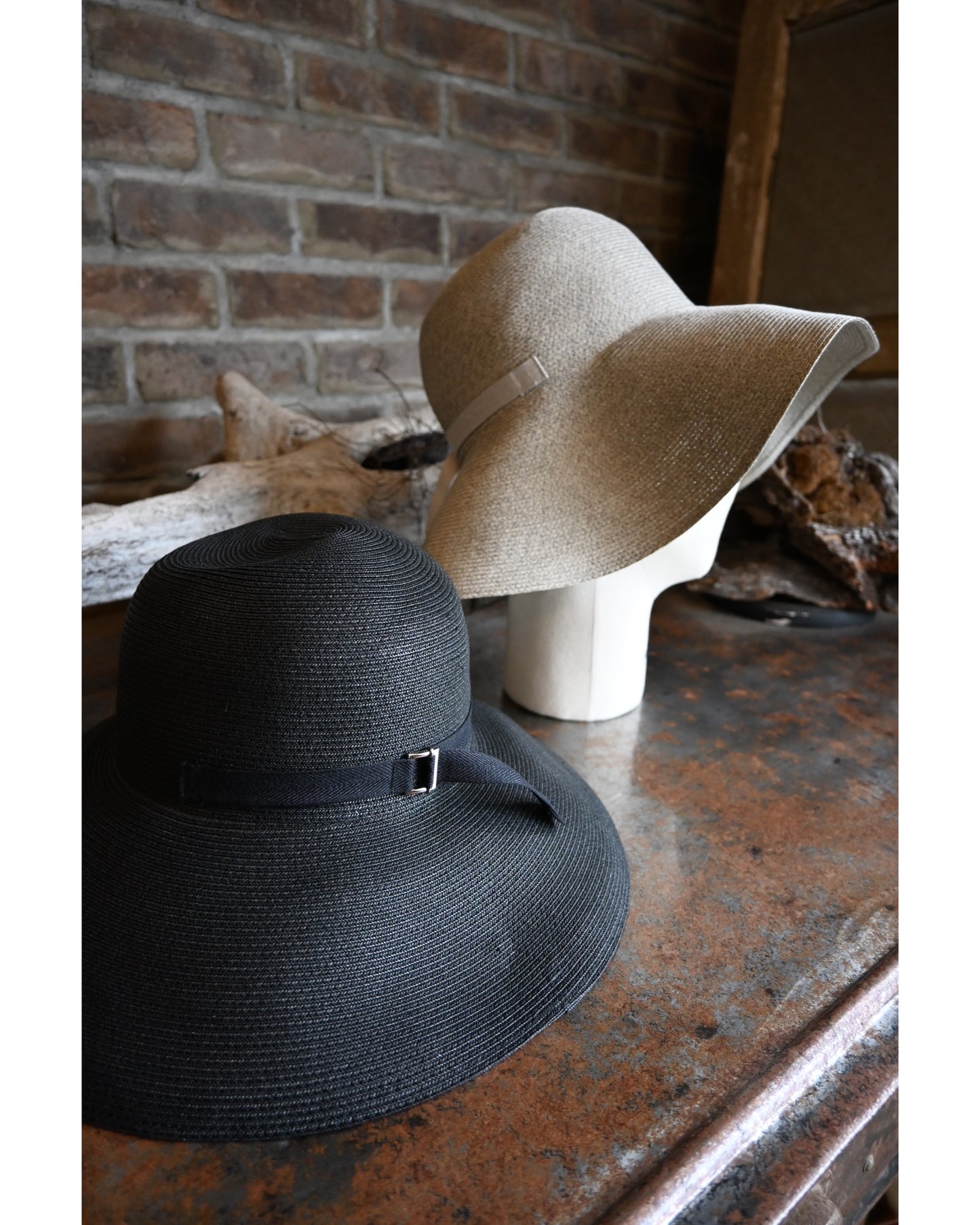 PAPER BRAID BOWLER HAT