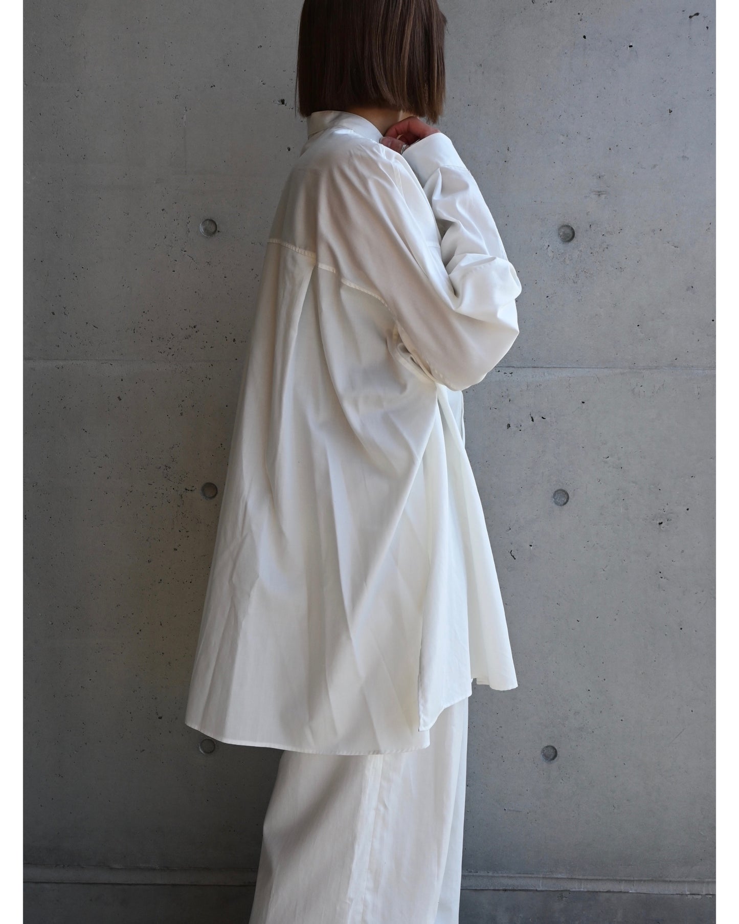 Silicon Poplin Deep Slit Band Collar Shirt