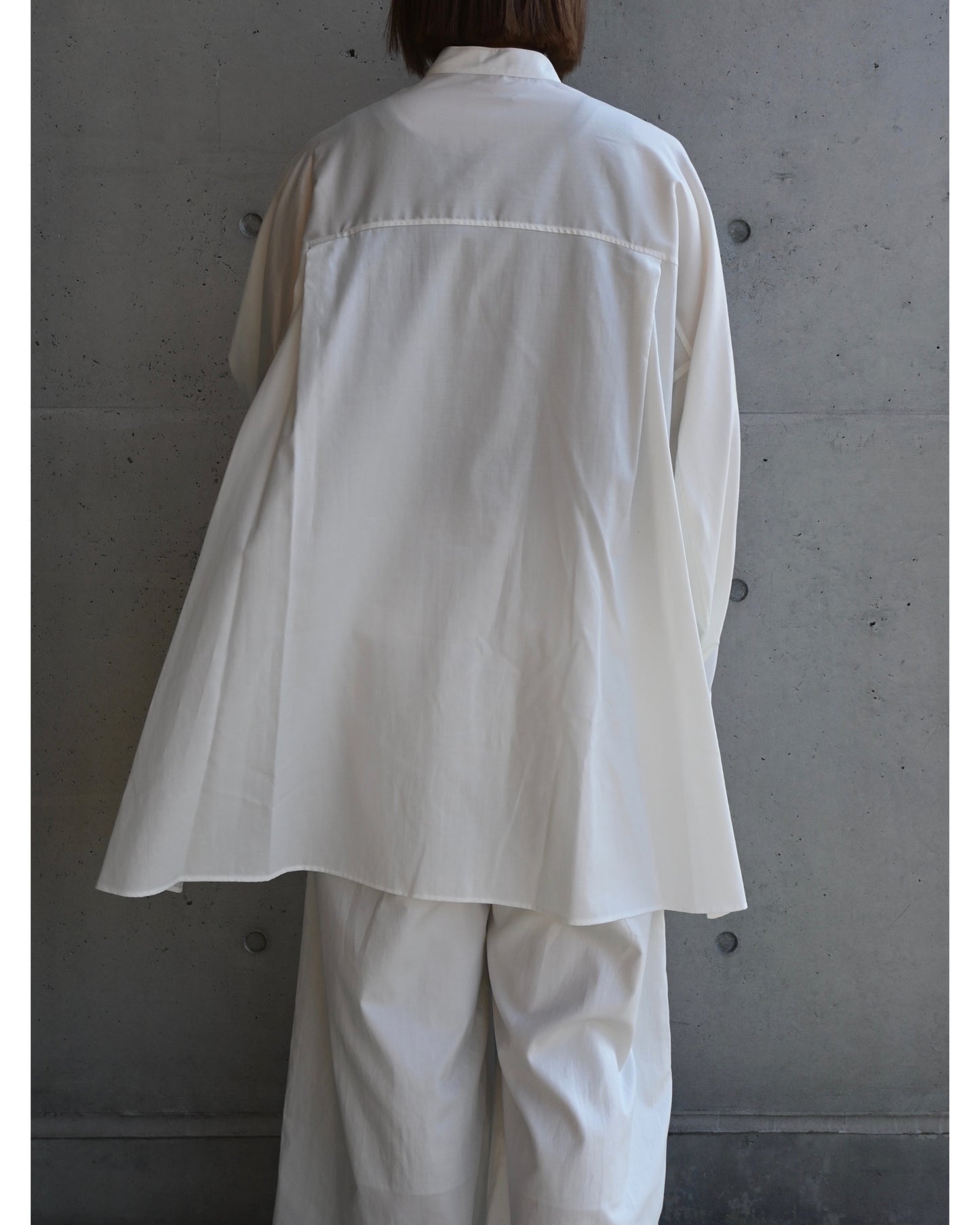 Silicon Poplin Deep Slit Band Collar Shirt