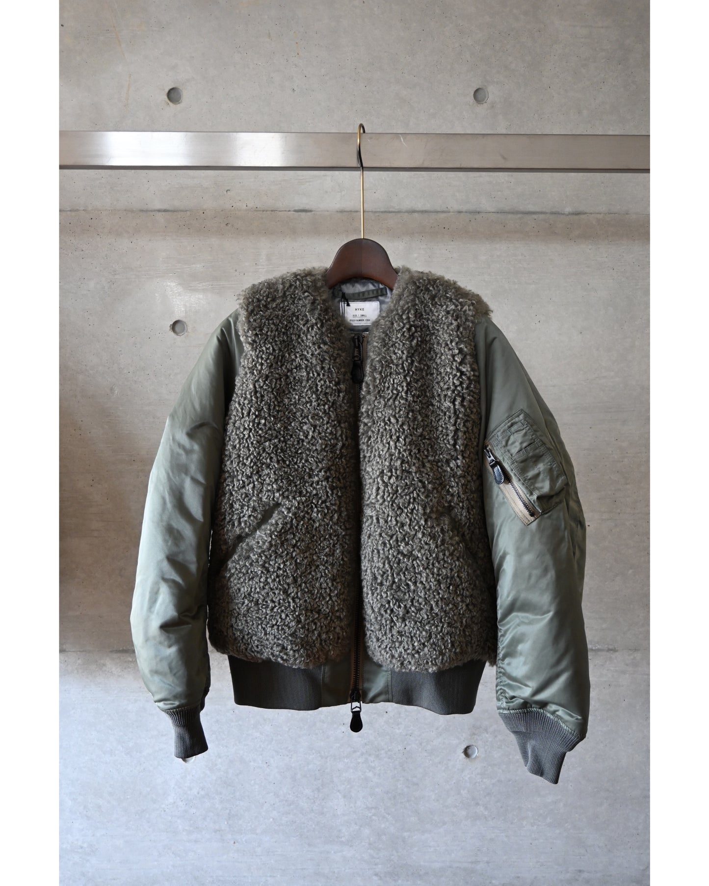 FAUX SHEARLING TYPE MA-1 JACKET 17533