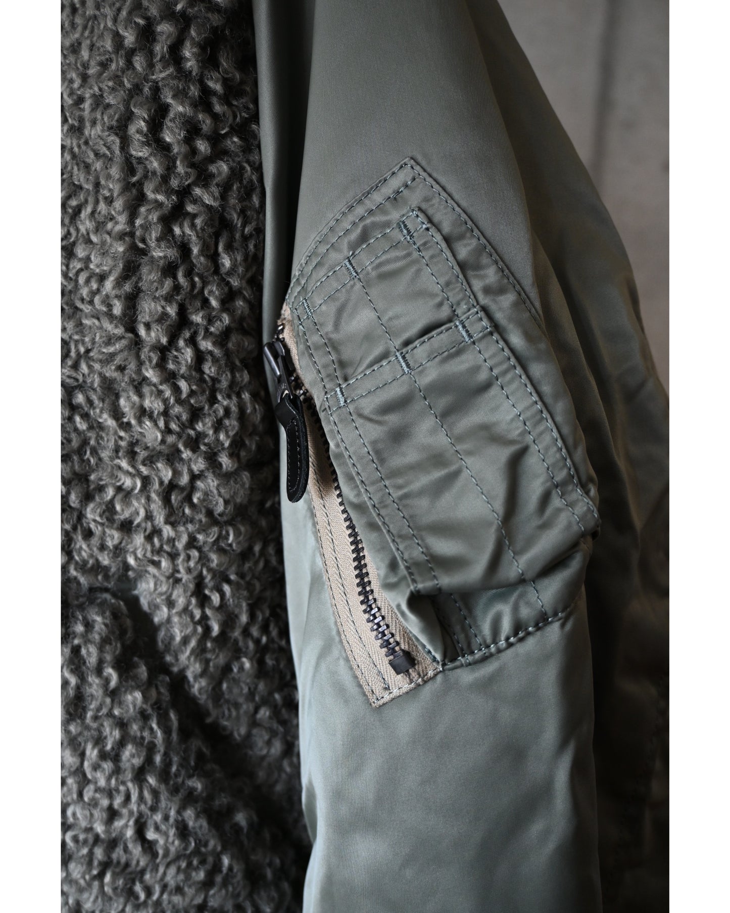 FAUX SHEARLING TYPE MA-1 JACKET 17533