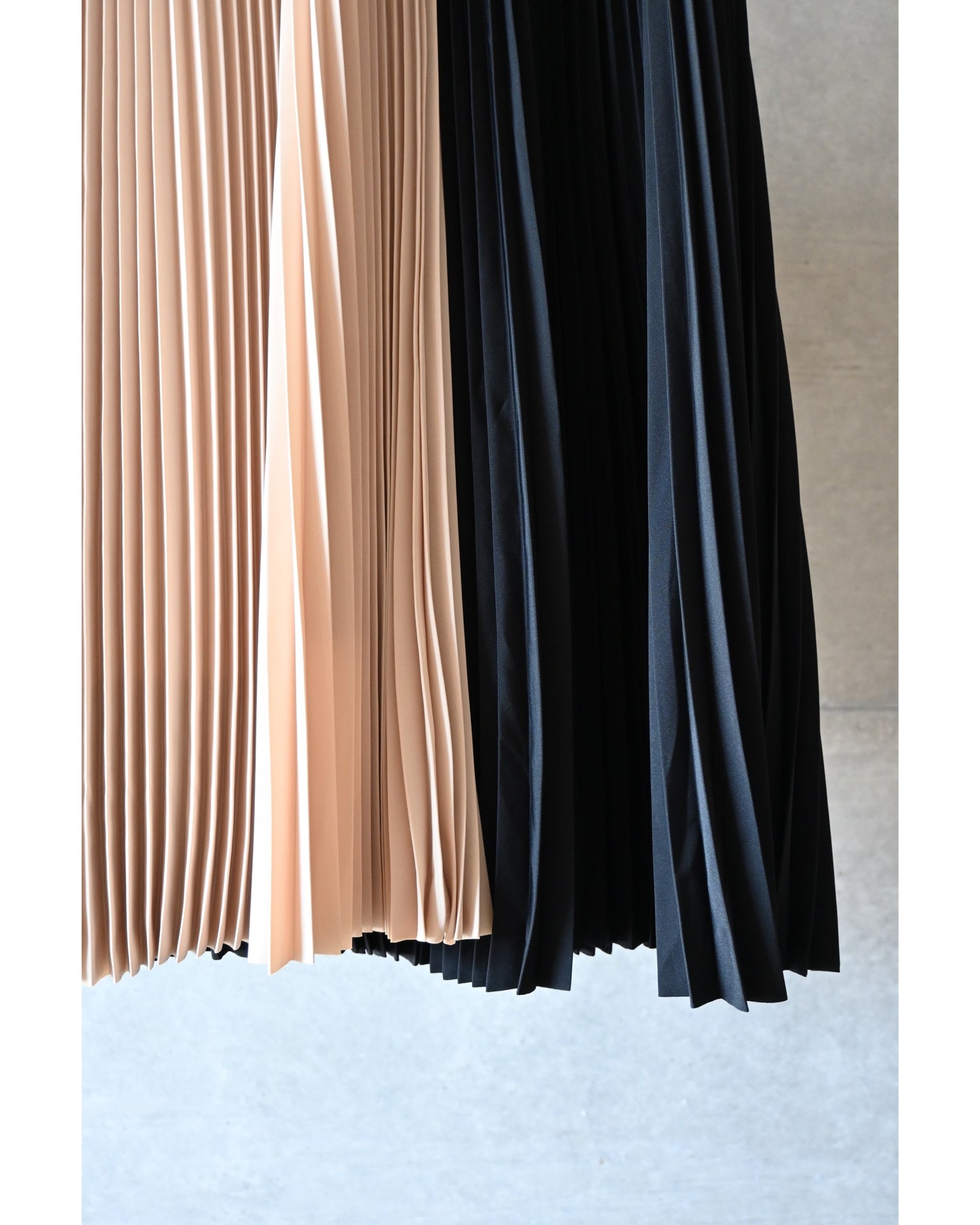 TAFFETA PLEATED SKIRT 14164