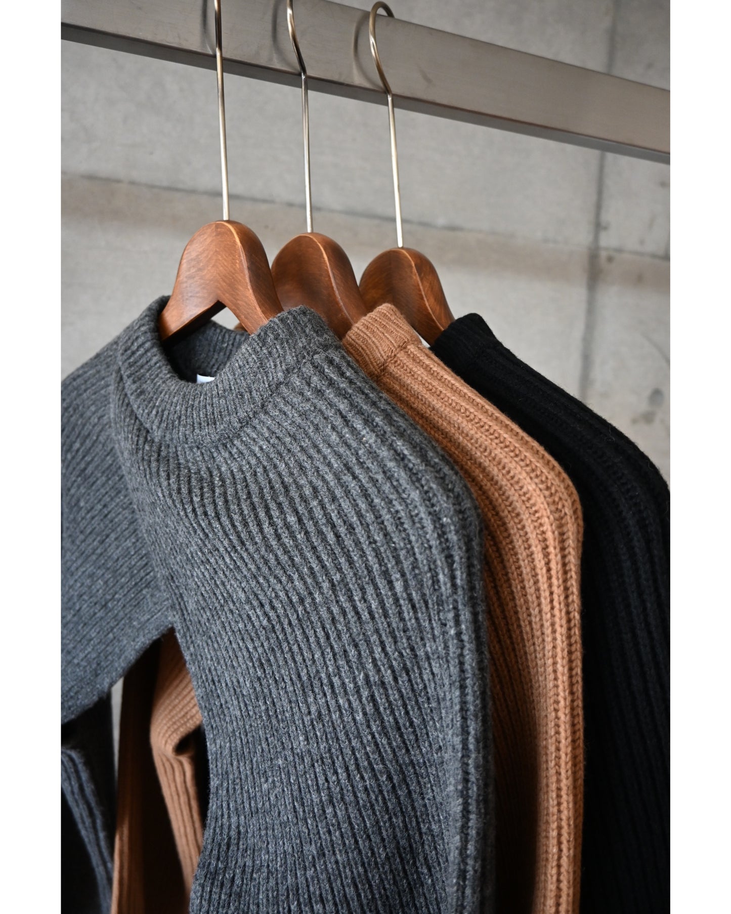 RIBBED KNIT WOOL SHRUG 11411