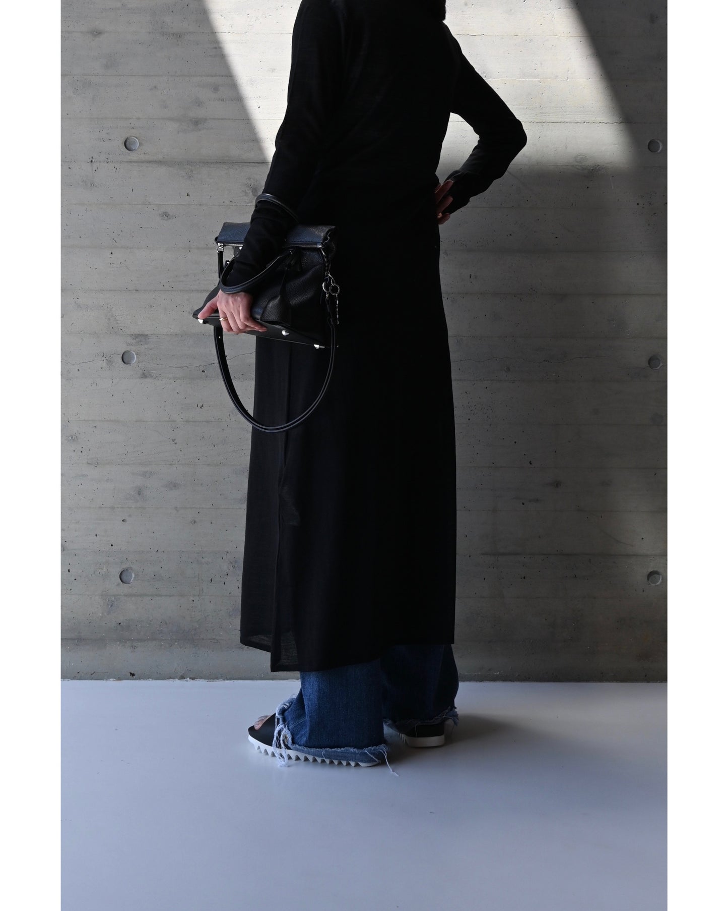 HARD TWIST HIGH GAUGE WOOL SILK KNIT DRESS