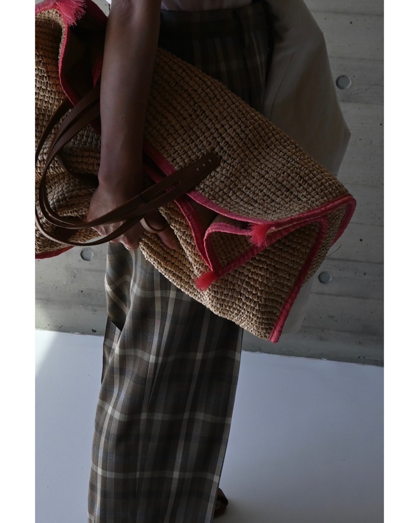 SUPER FINE TROPICAL WOOL CHECK TWO-TUCK SLACKS