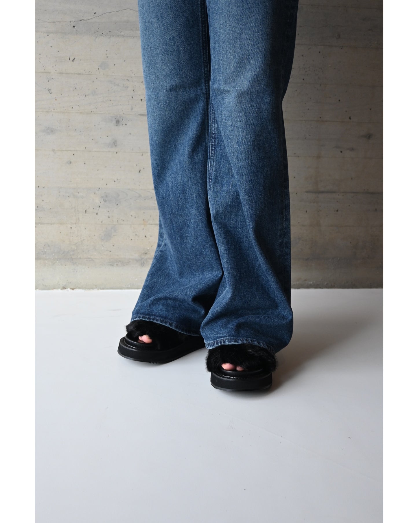 DOUBLE BELTED FUR SDL