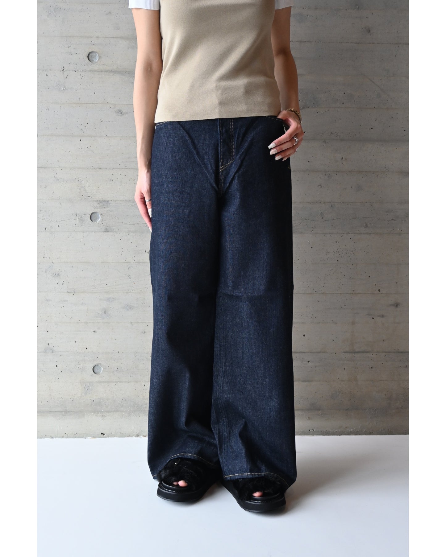 DOUBLE BELTED FUR SDL