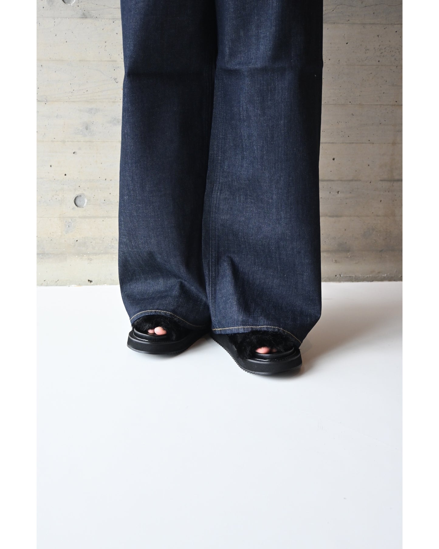 DOUBLE BELTED FUR SDL