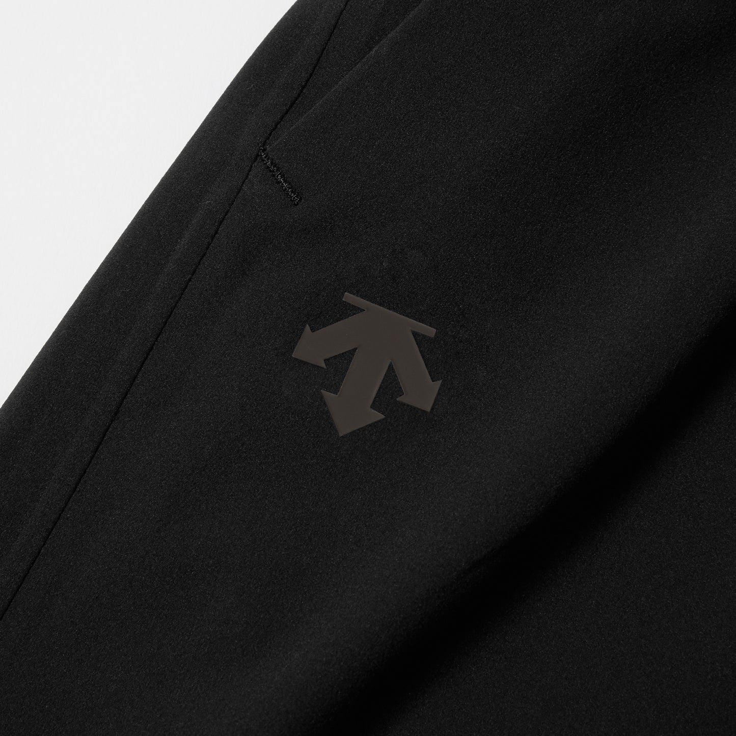 AIRFLOW TAPERED PANTS