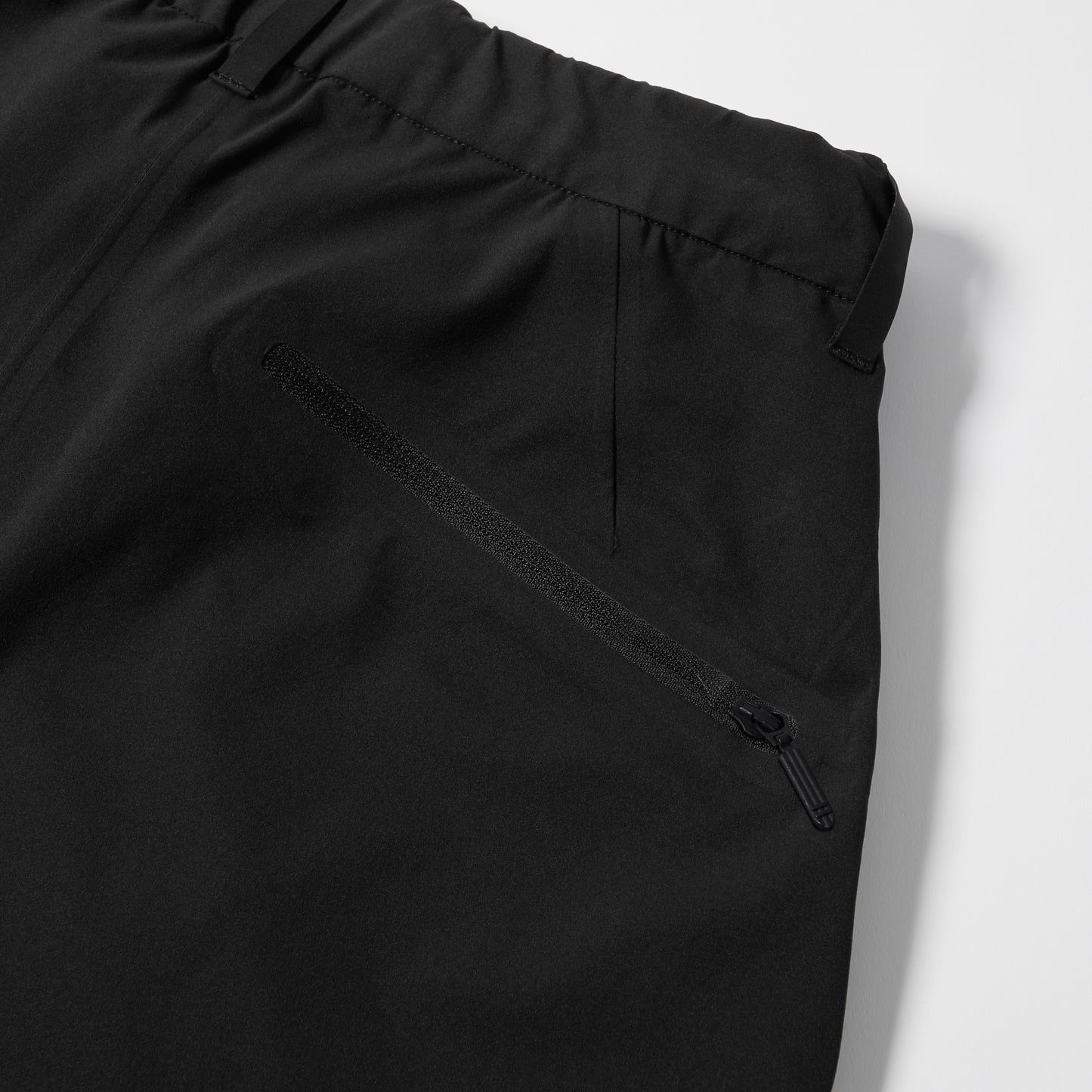 AIRFLOW TAPERED PANTS