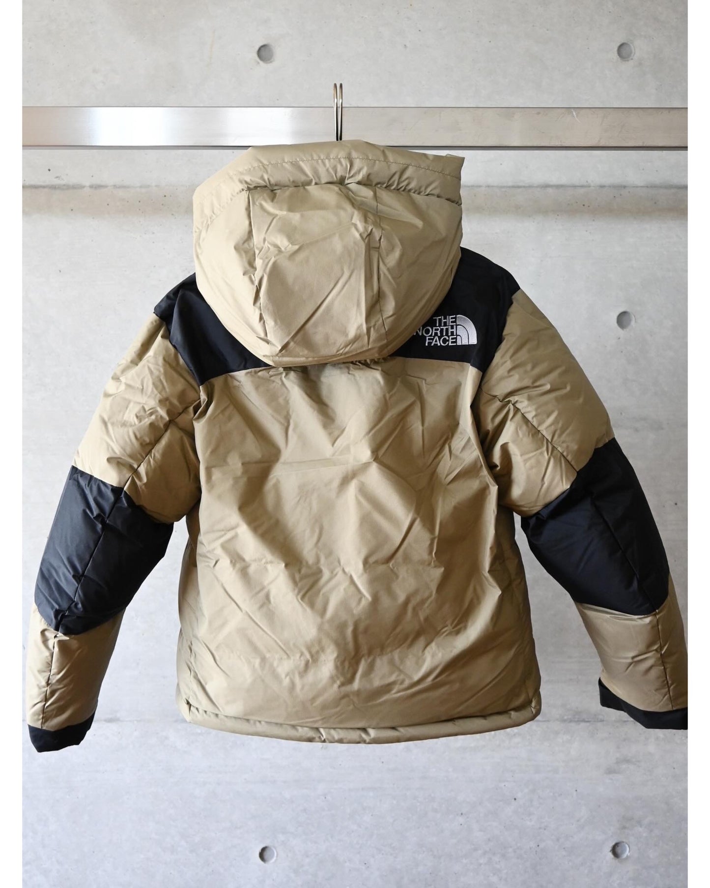 Short Baltoro Light Jacket