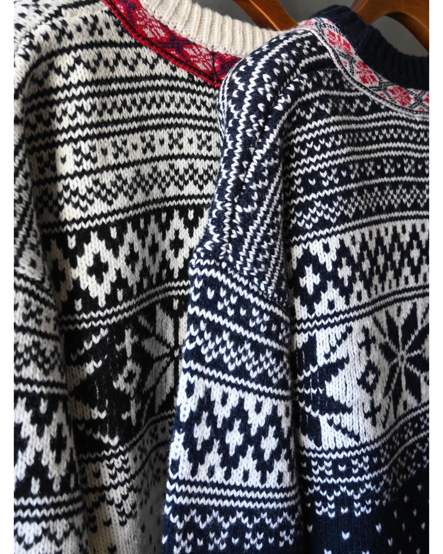 NORWAY KNIT CARDIGAN