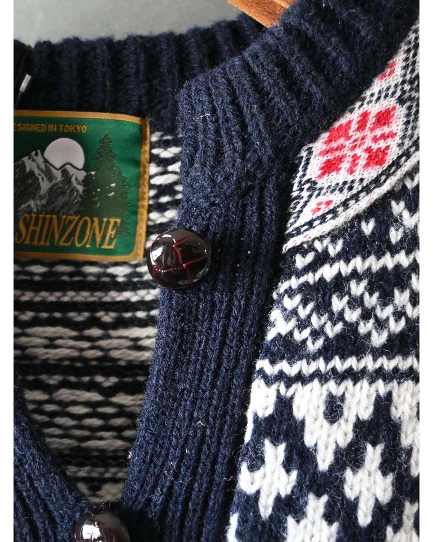 NORWAY KNIT CARDIGAN