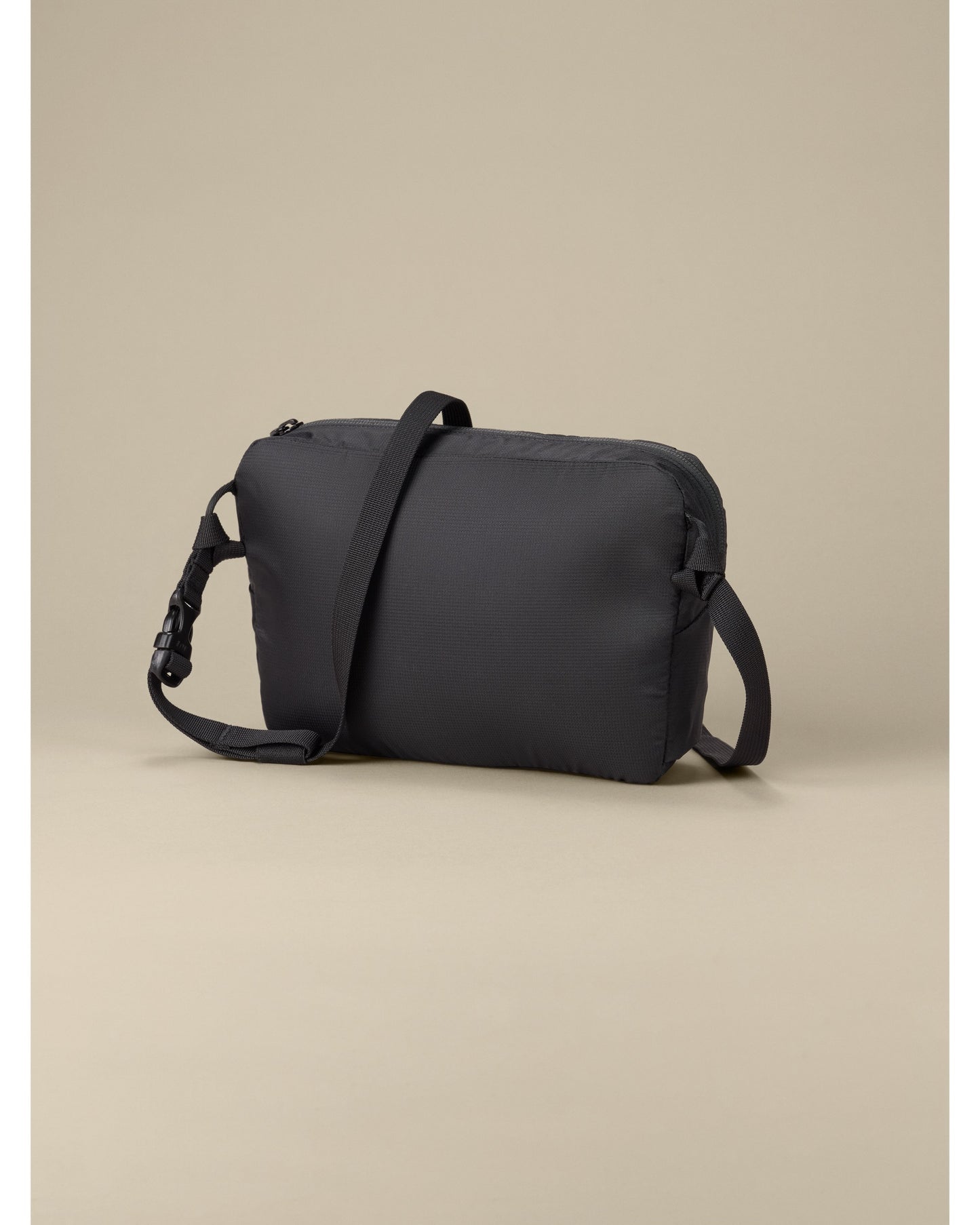 Heliad Crossbody