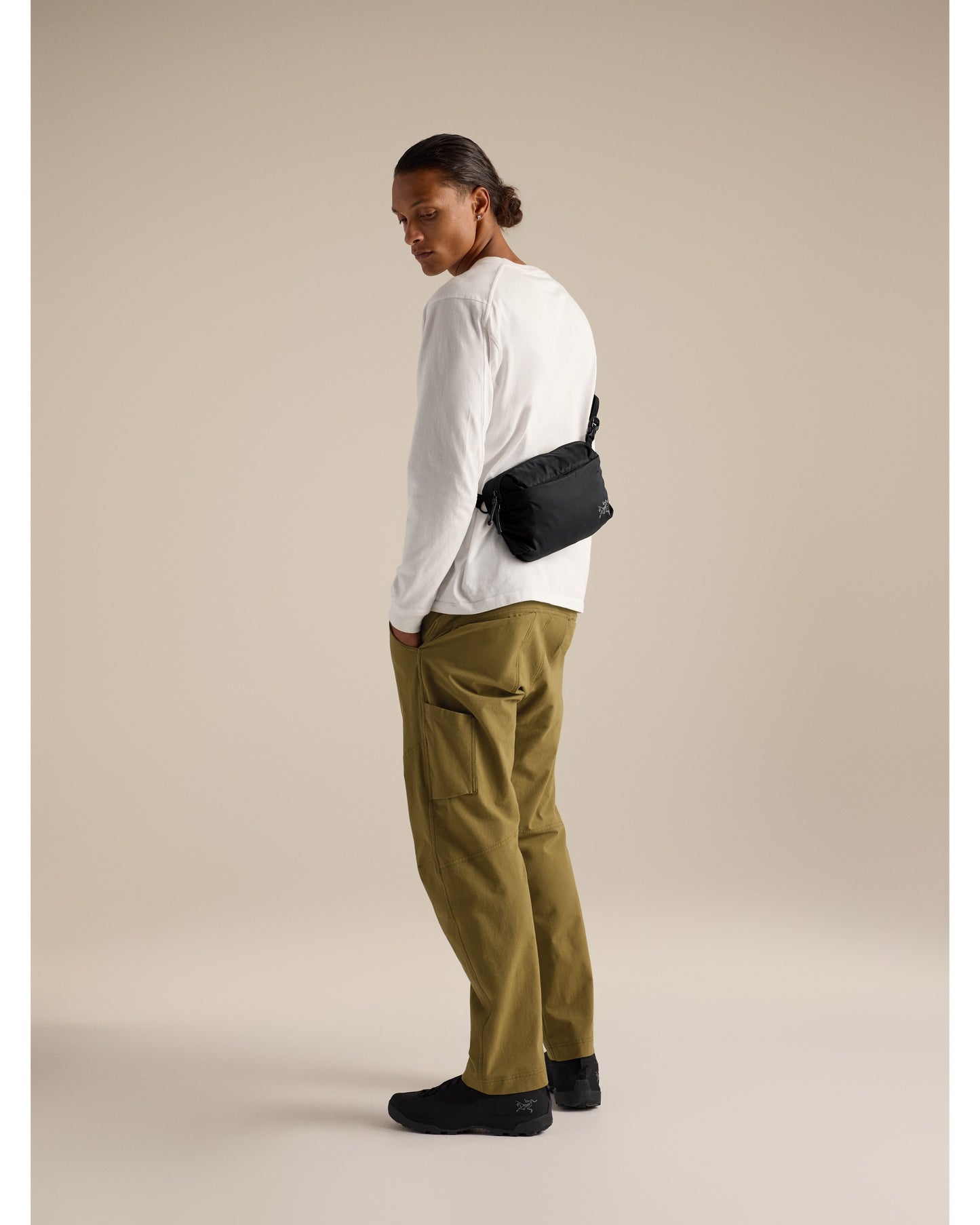 Heliad Crossbody
