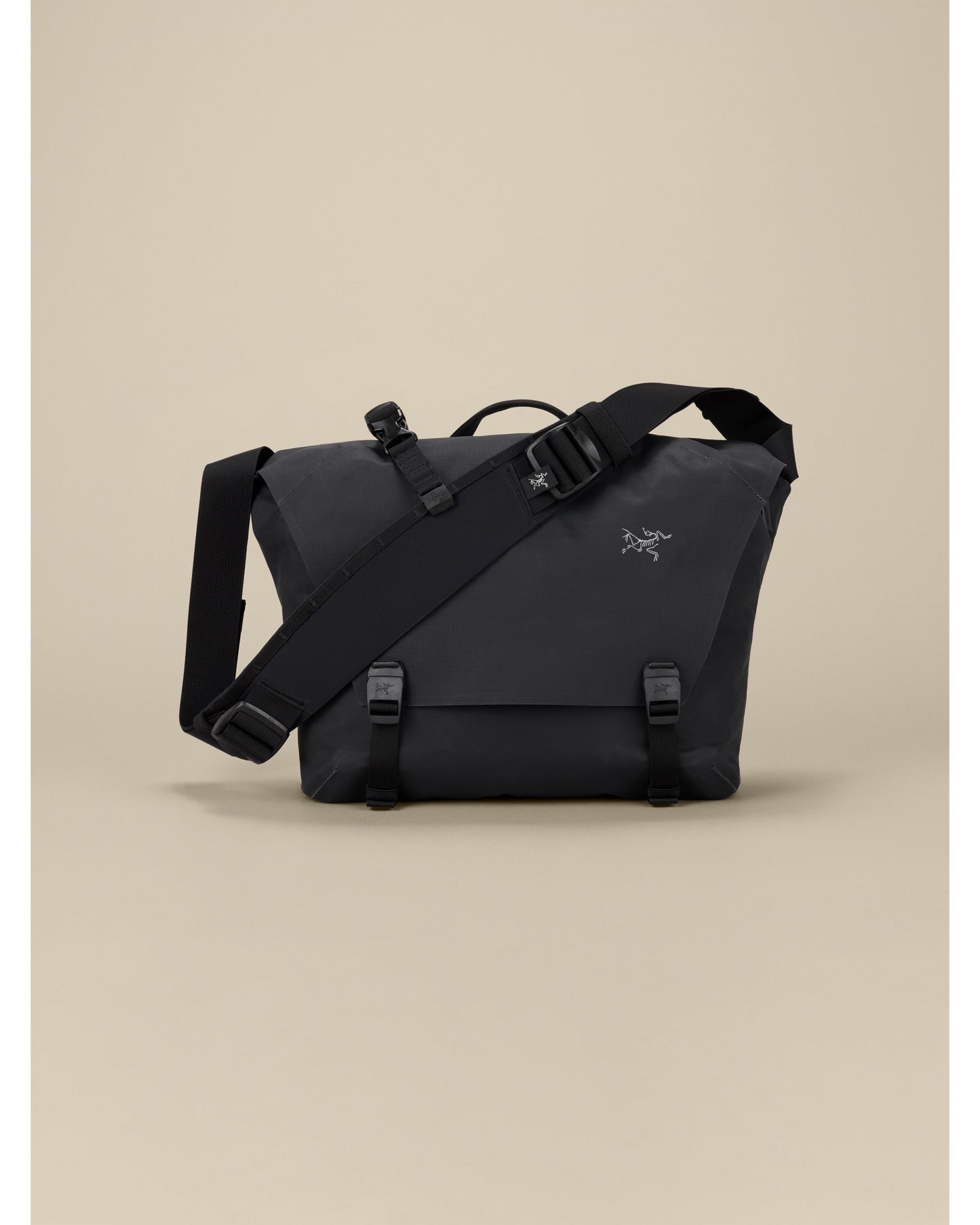 Granville 10 Courier Bag