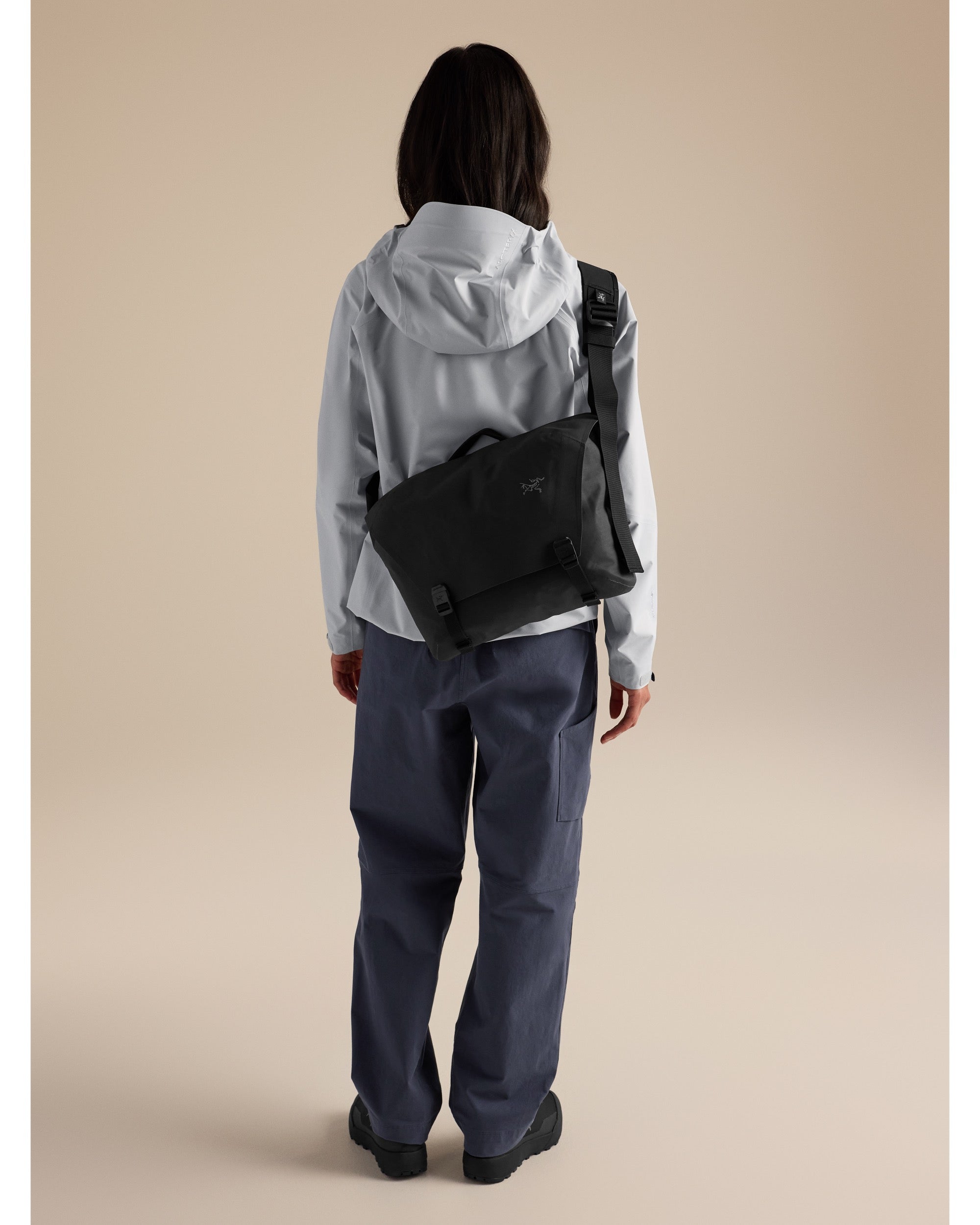 Granville 10 Courier Bag – TIME AFTER TIME
