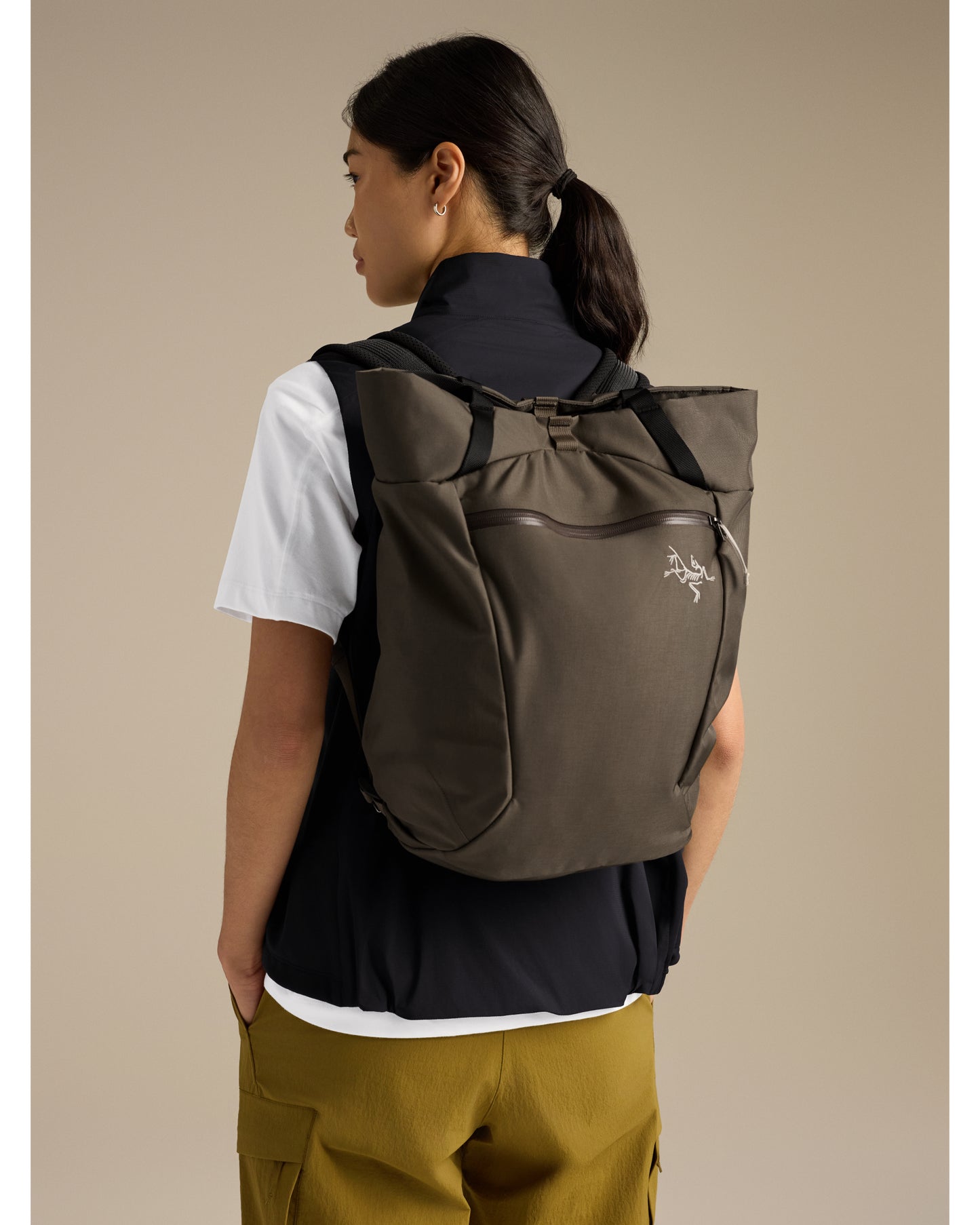 Axios 20 Tote