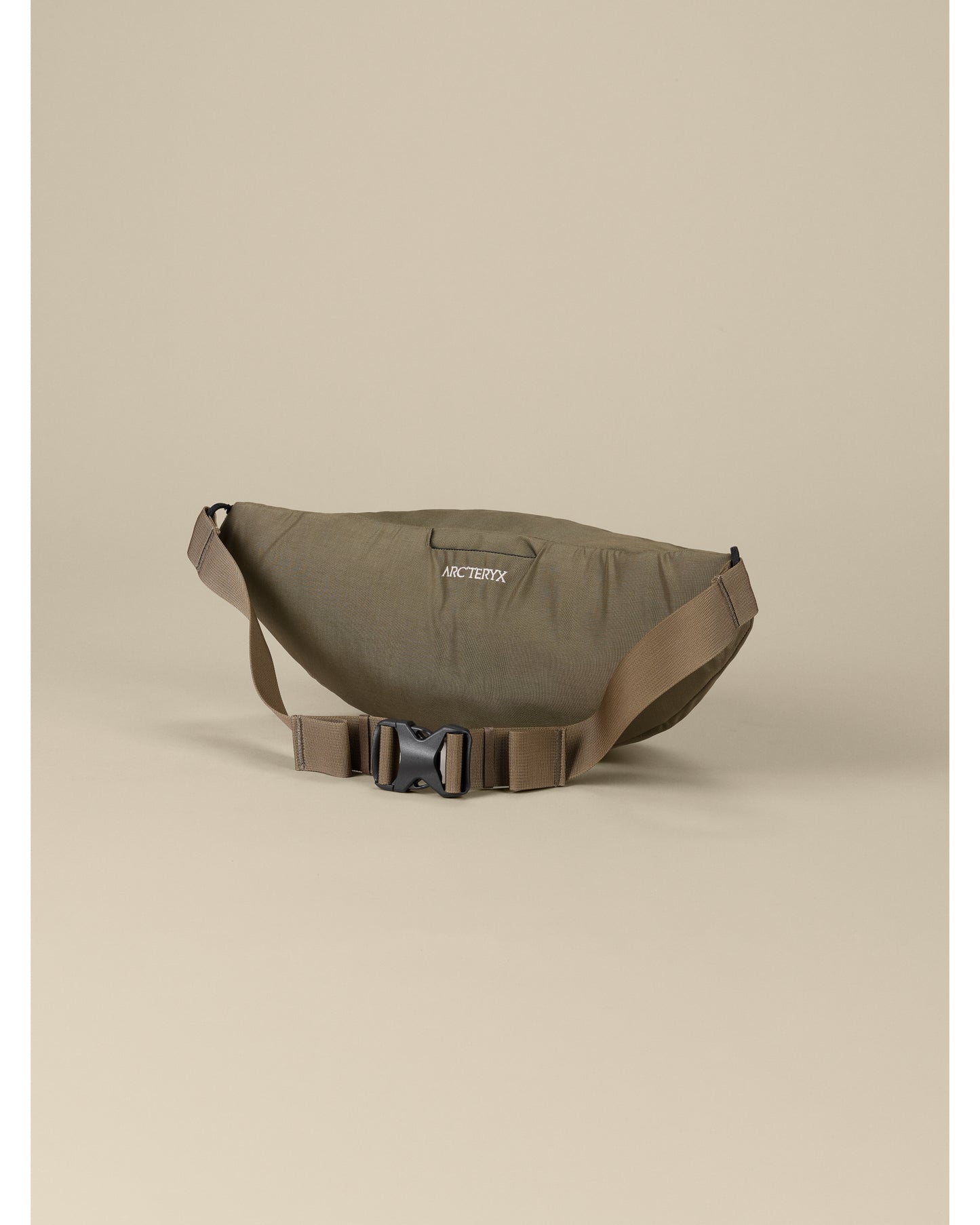 Axios 4 Crossbody