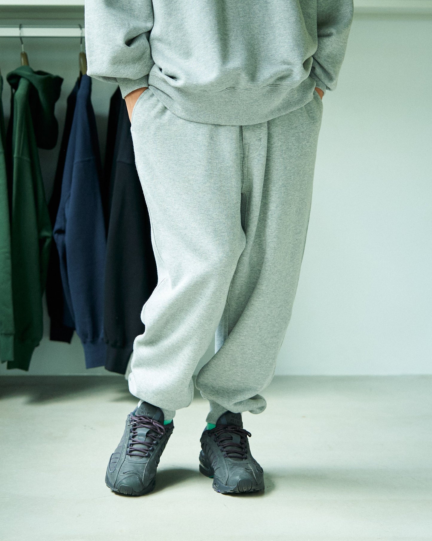 LIGHT OZ SWEAT JOGGERS