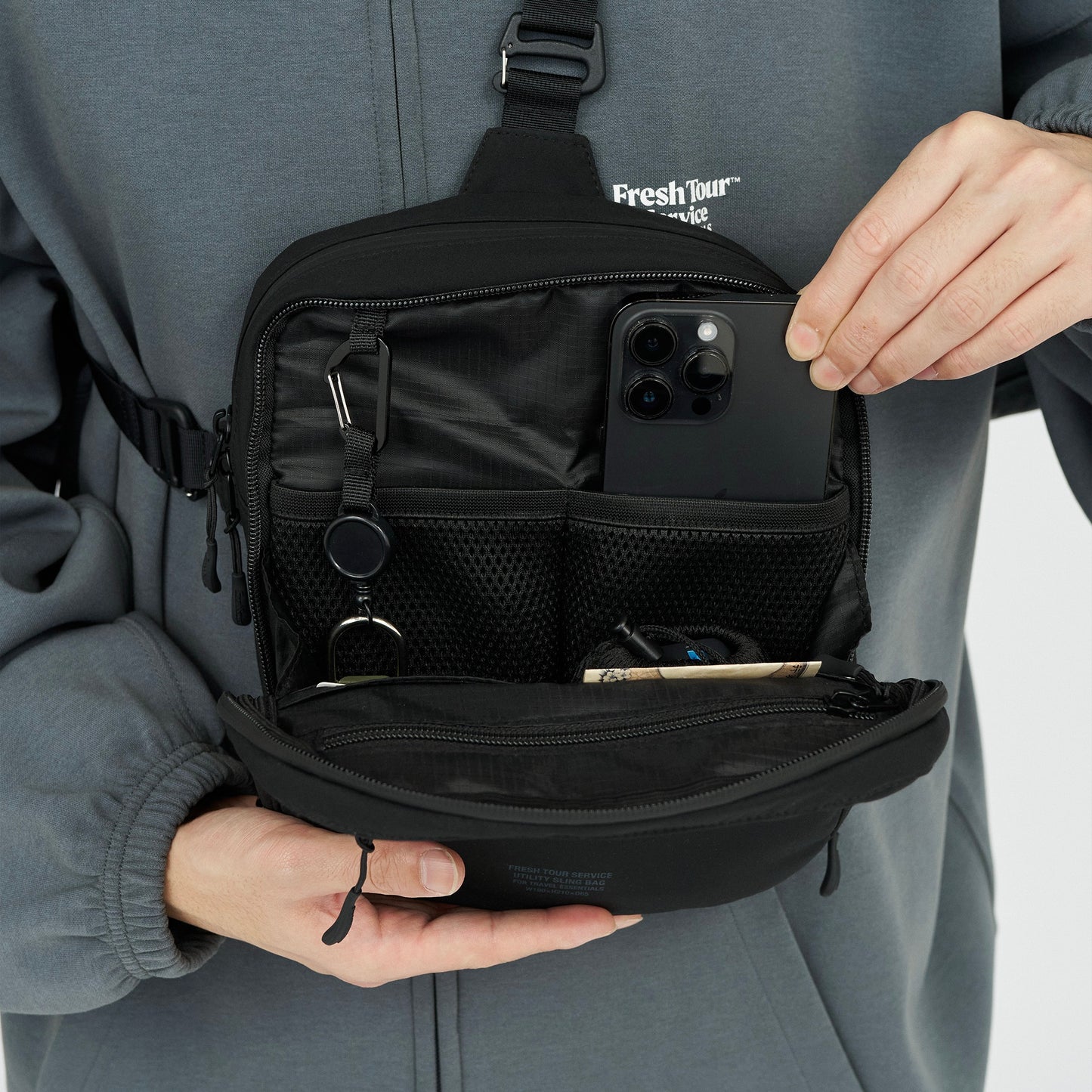 UTILITY SLING BAG