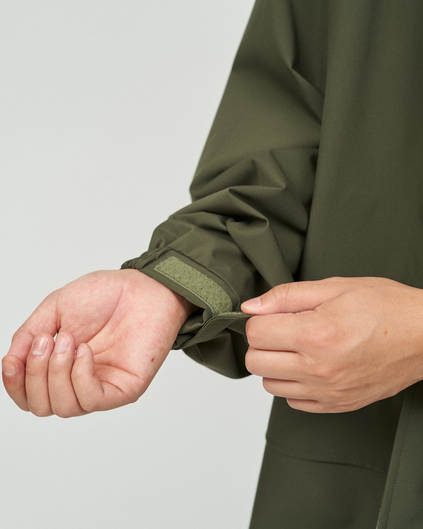 WATERPROOF TACTICAL SHELL