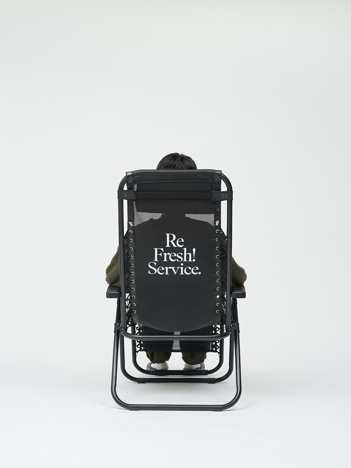 FOLDING RECLINER CHAIR