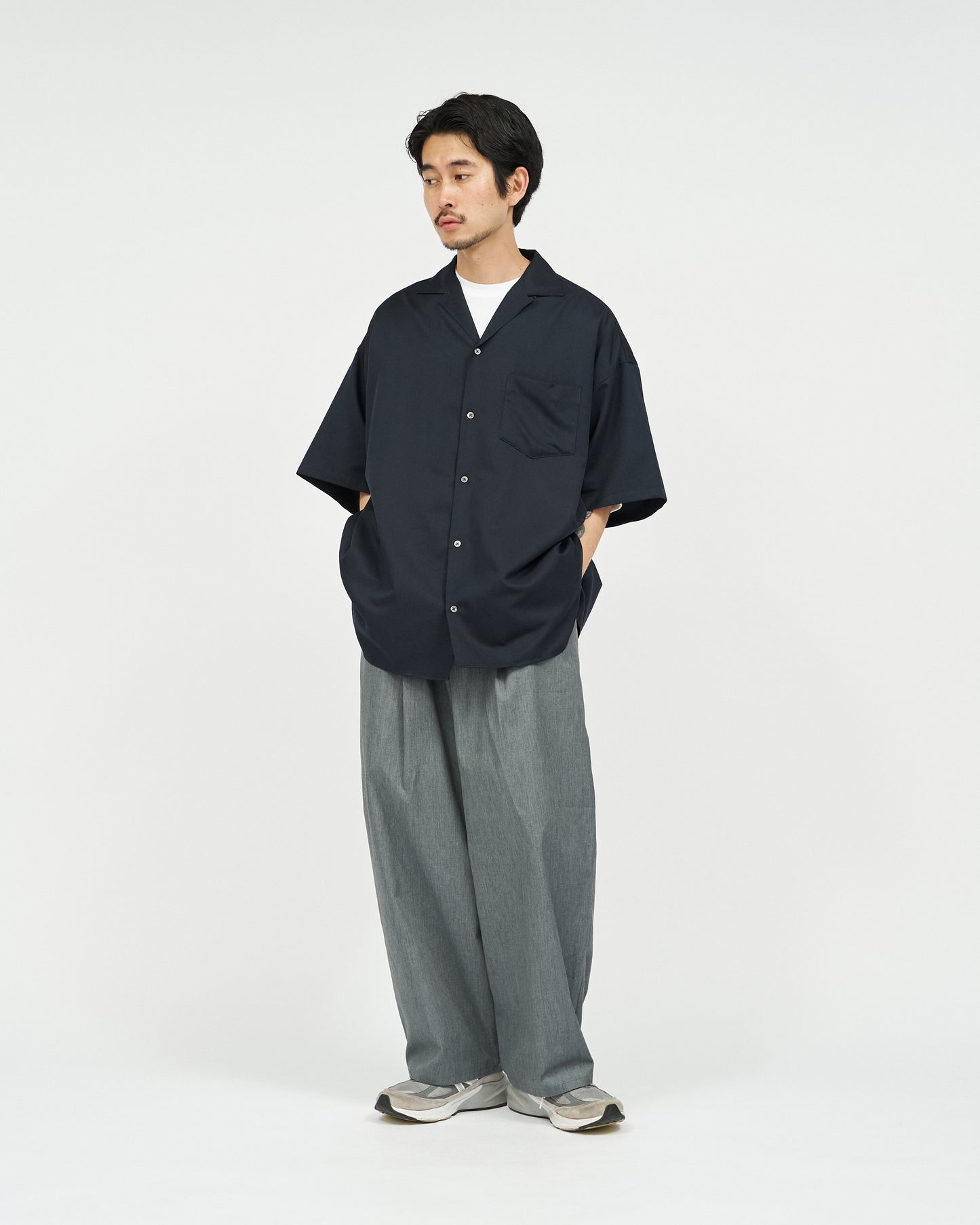 CORPORATE WIDE EASY PANTS