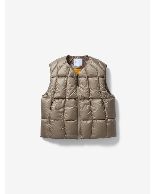 Three-Dimensional Down Light Vest DUNE
