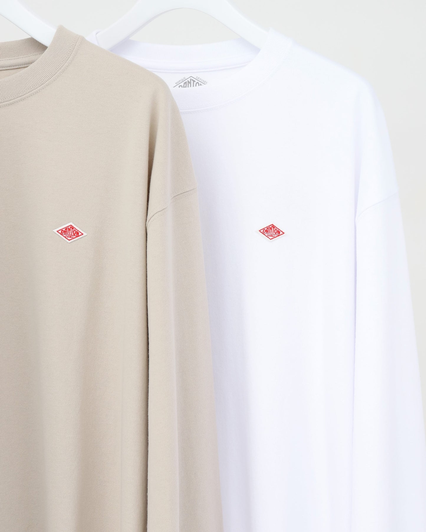 LONG SLEEVE T -SHIRT