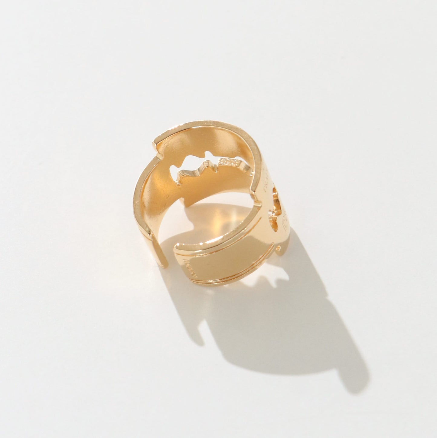 "Razor" Ring