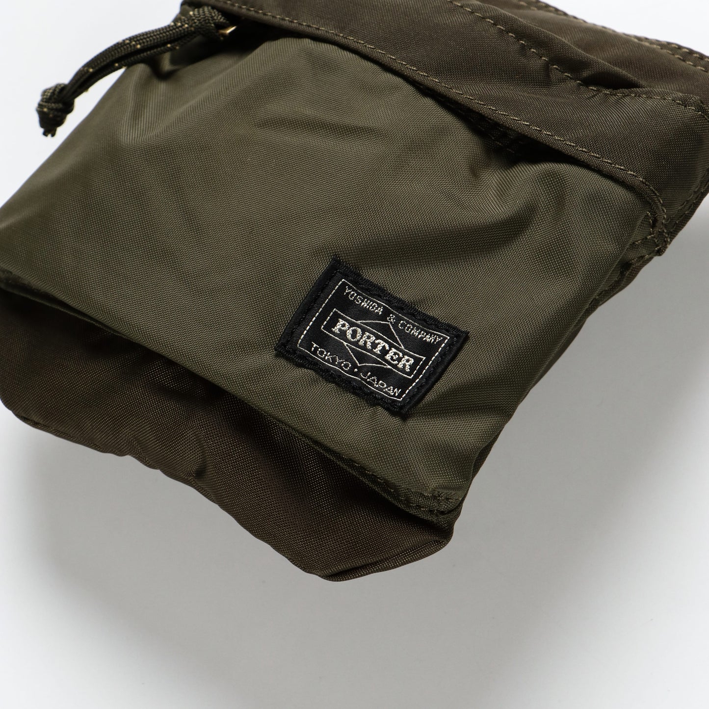 FORCE SHOULDER POUCH