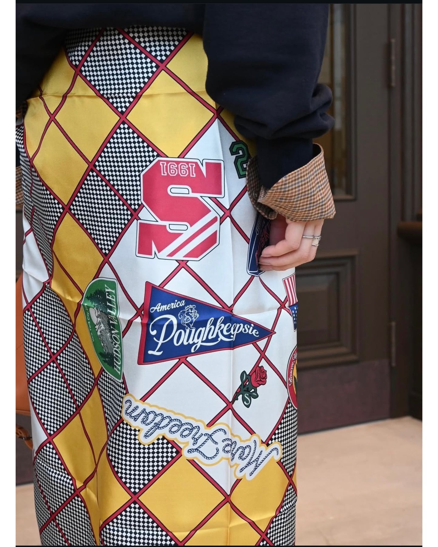 NEW YORK PATCHES SCARF