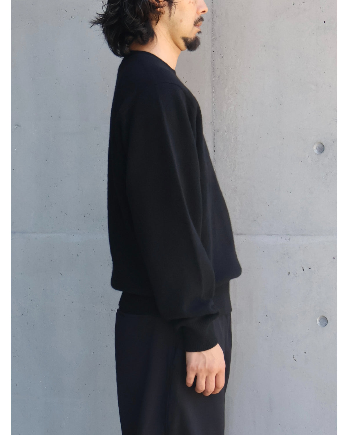 ラムズウール クルーネックニット BLACK