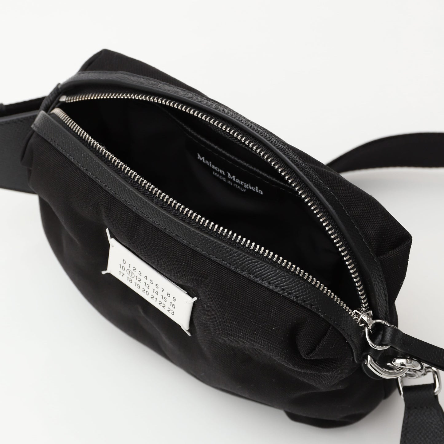 SB2WG0011  BAG