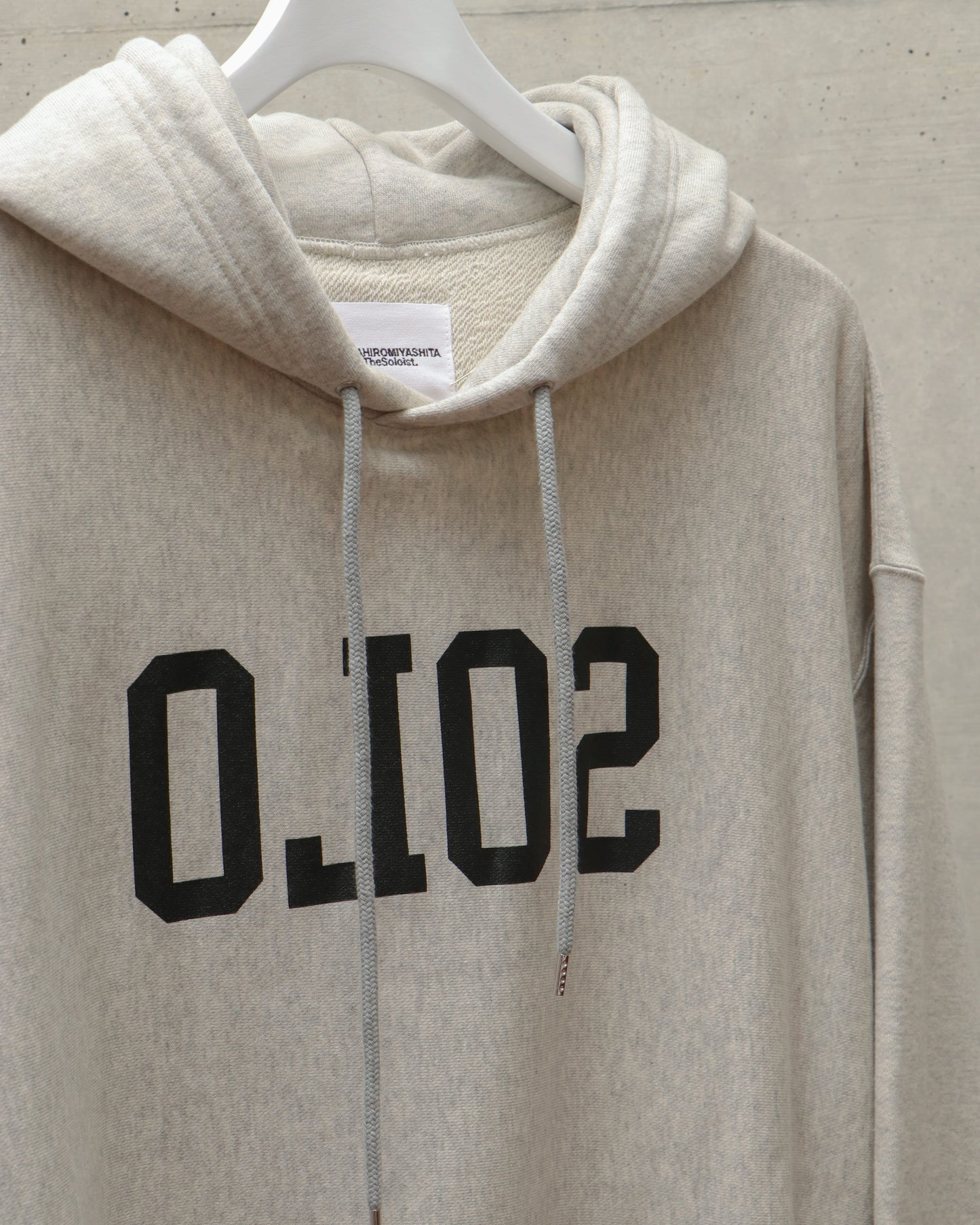 SOLO.(over sized hoodie)
