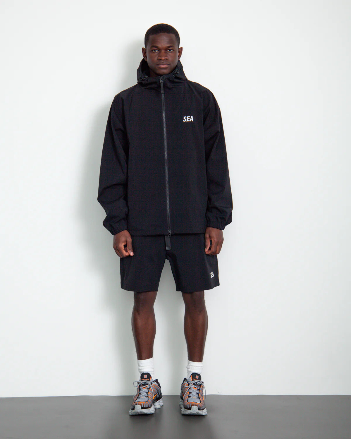 STRETCH NYLON SHORTS