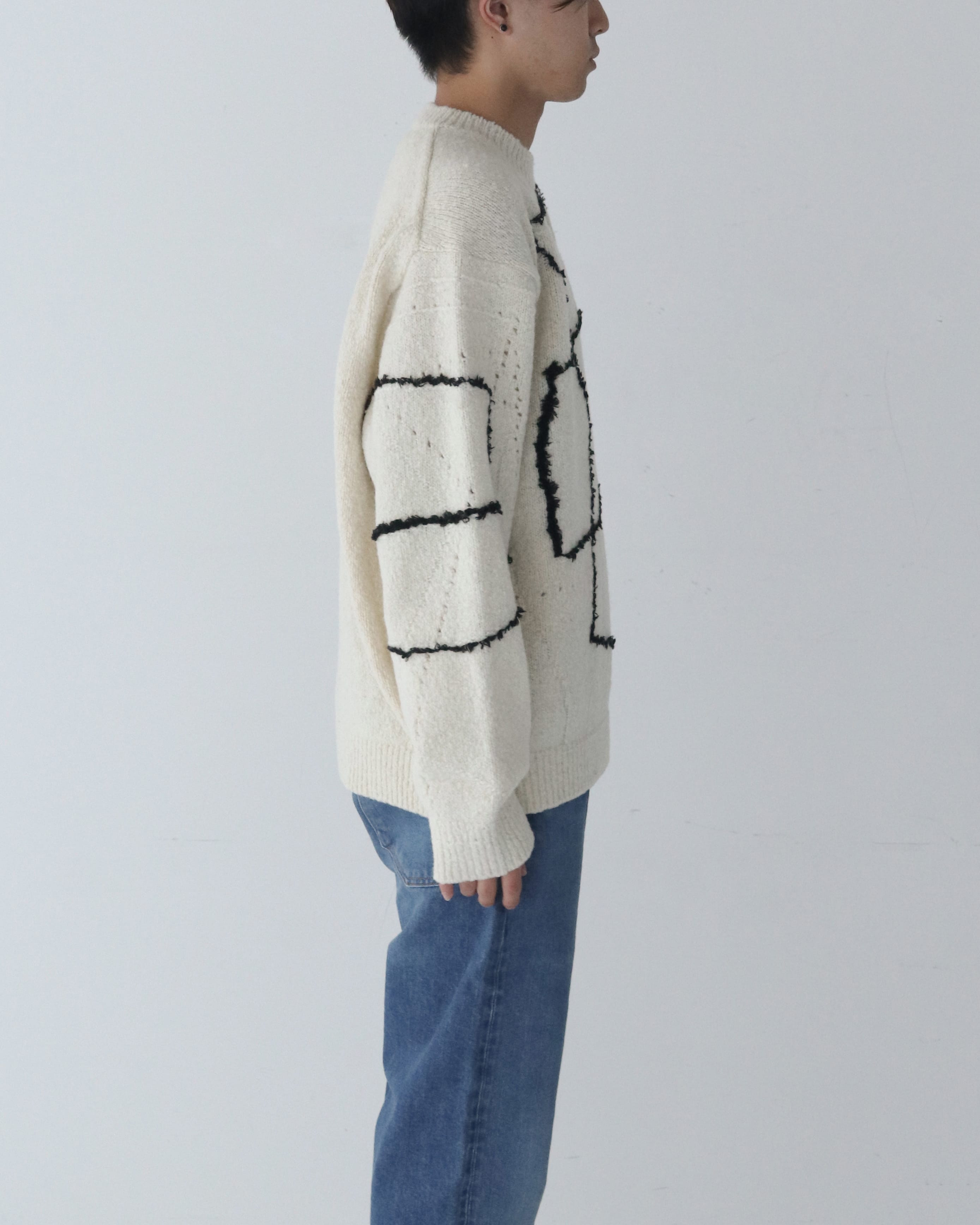 CONTINUOUS LINE EMBROIDERY SWEATER IVORY