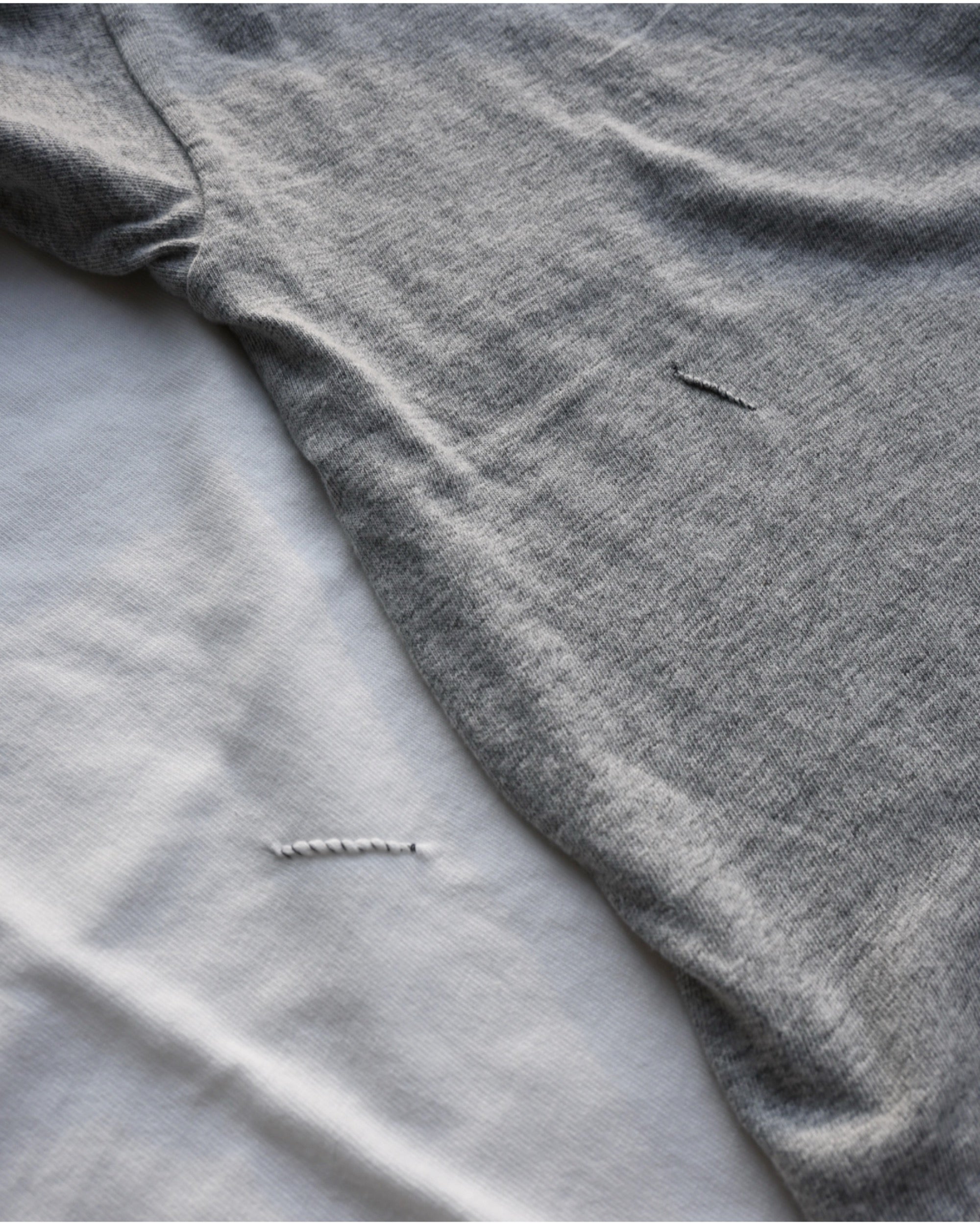 VINTAGE 88 ダメージ TEE – TIME AFTER TIME
