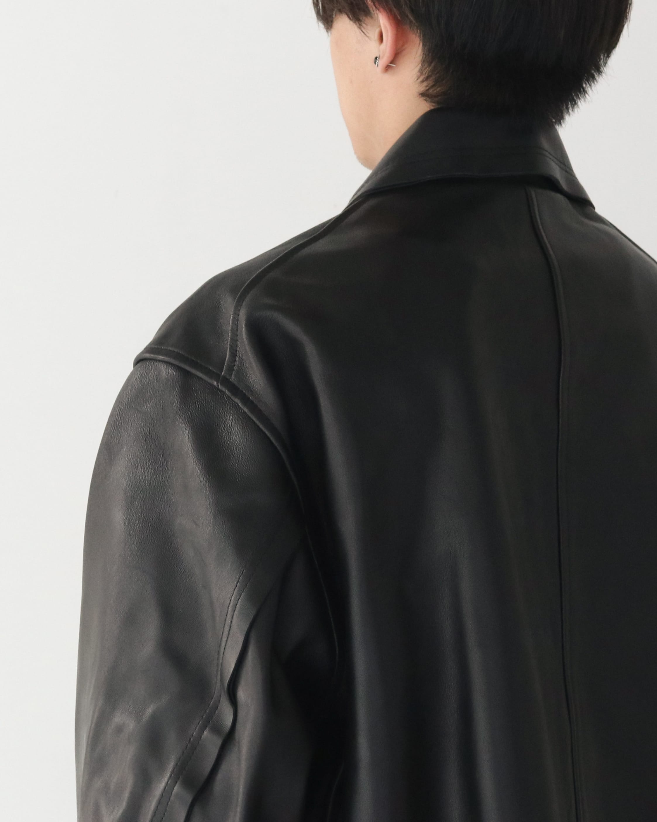 CUT-OFF LEATHER CAR COAT BLACK