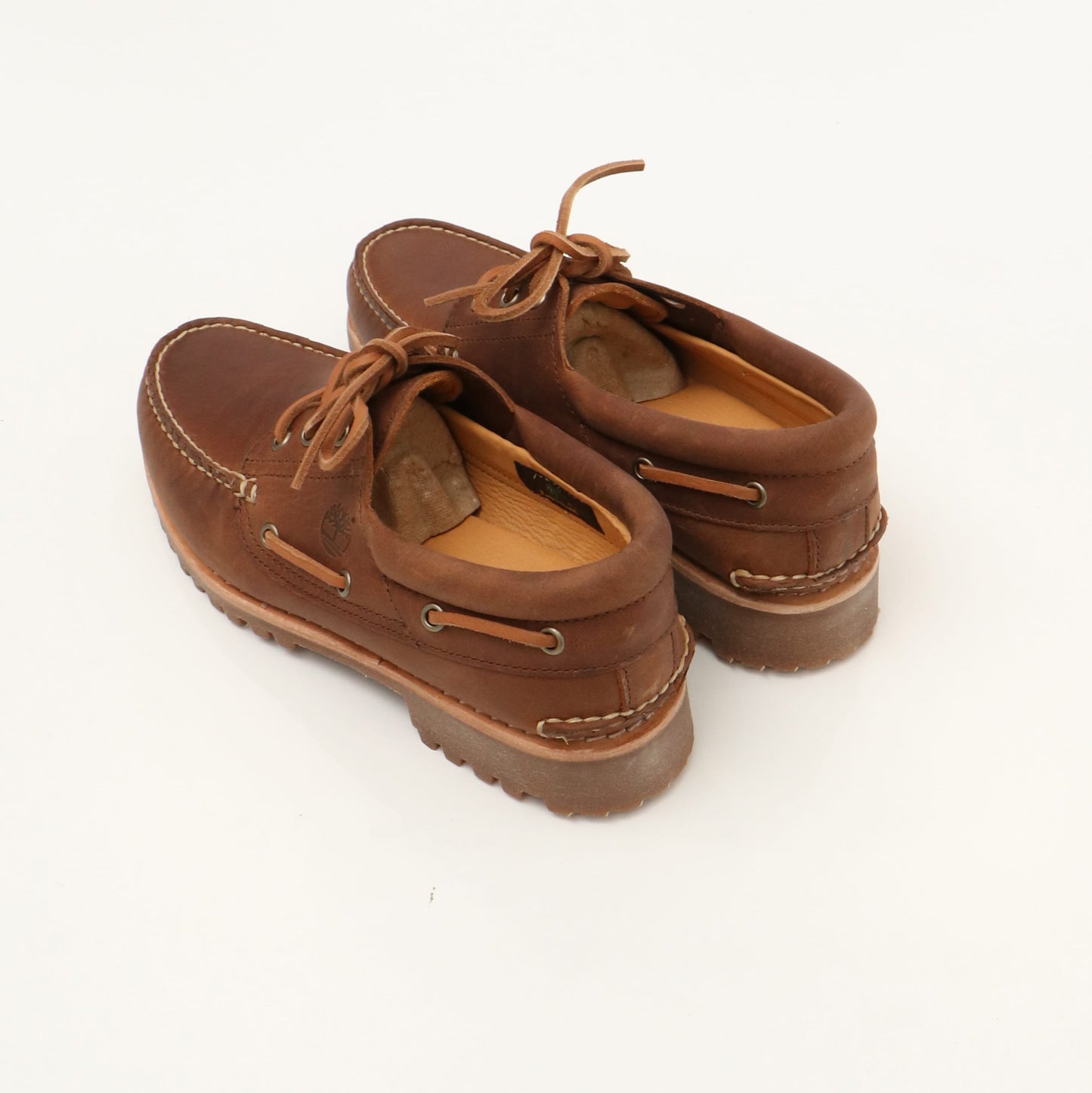 AUTHENTIC HANDSEWN BOAT SHOES