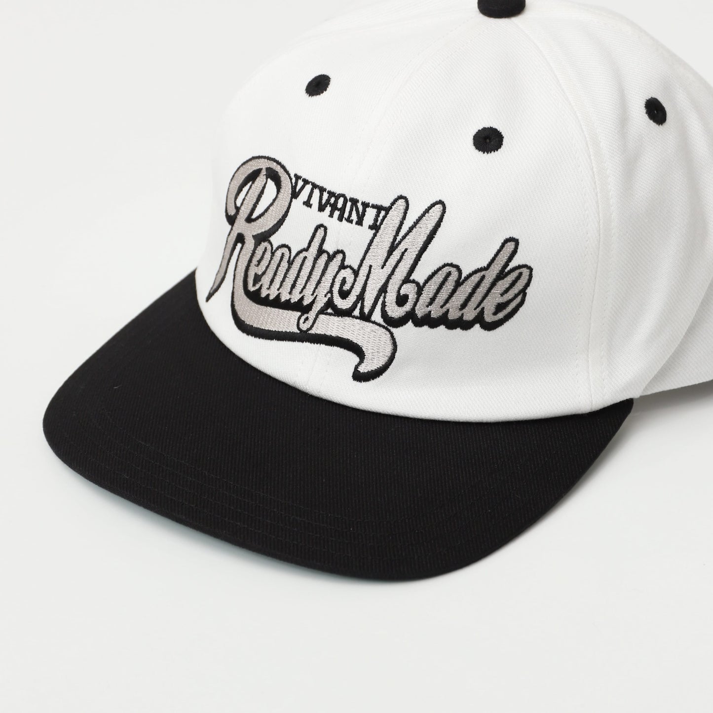 TWO TONE CAP WHITE