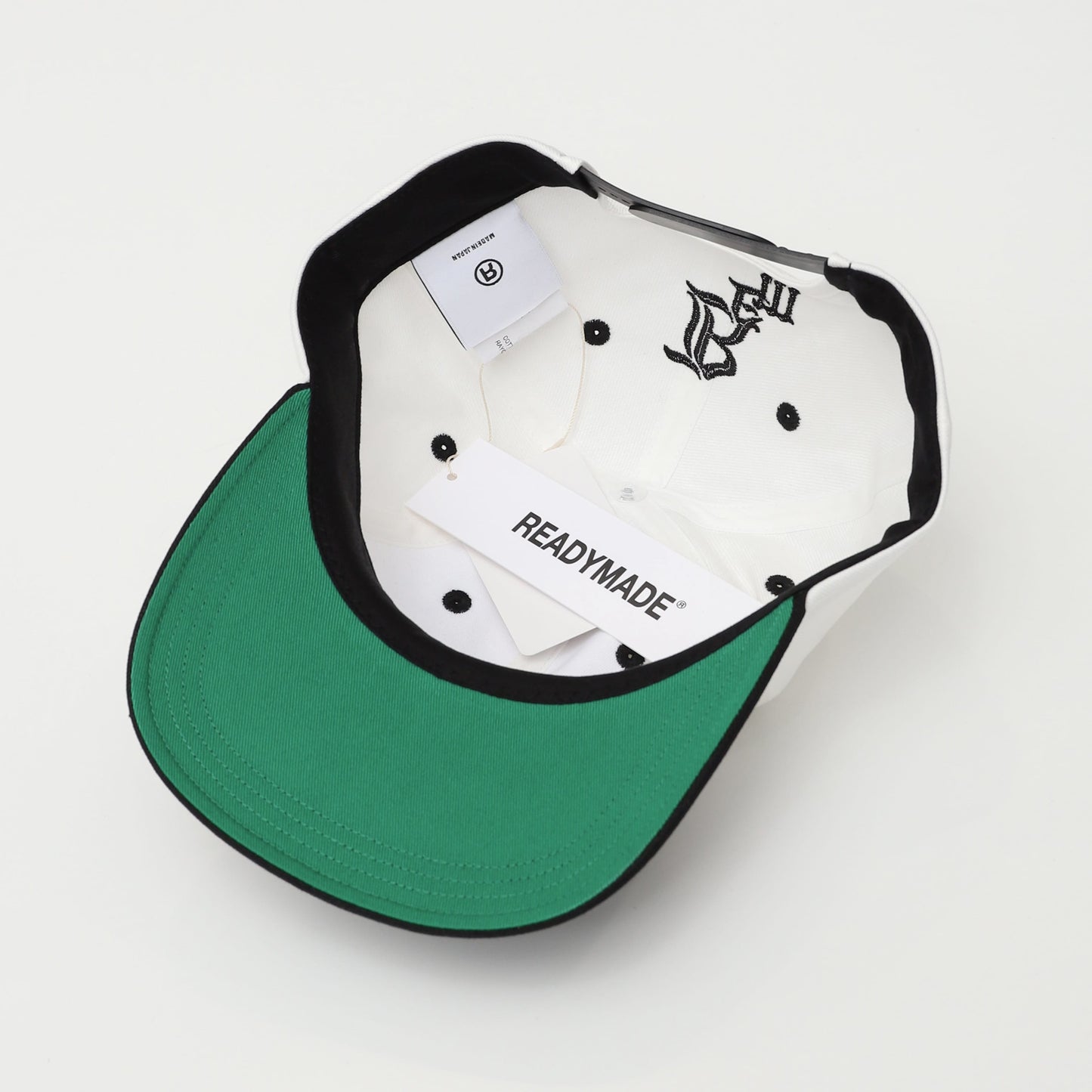 TWO TONE CAP WHITE