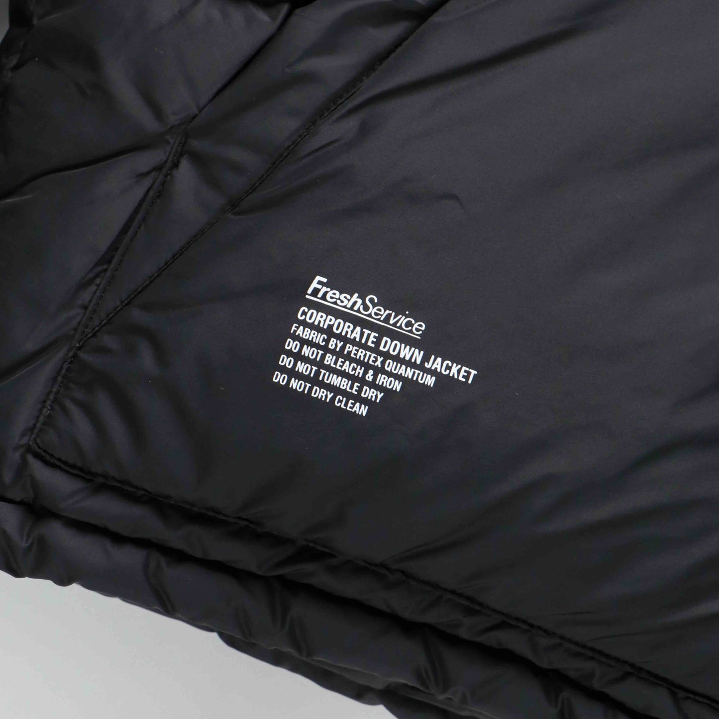 CORPORATE DOWN JACKET FABRIC BY PERTEX QUANTUM