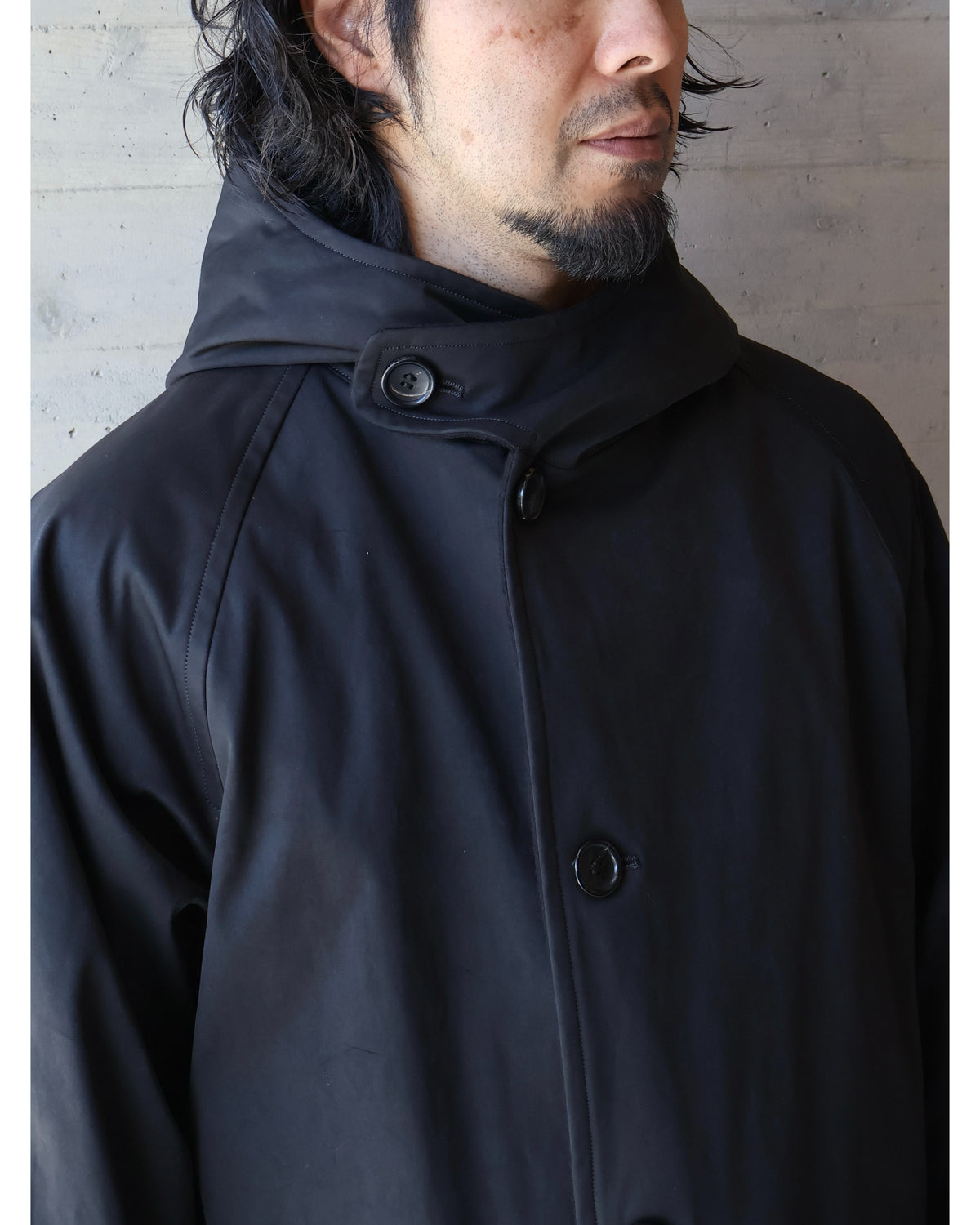 【Ten c × COMOLI】 HOODED COAT BLACK