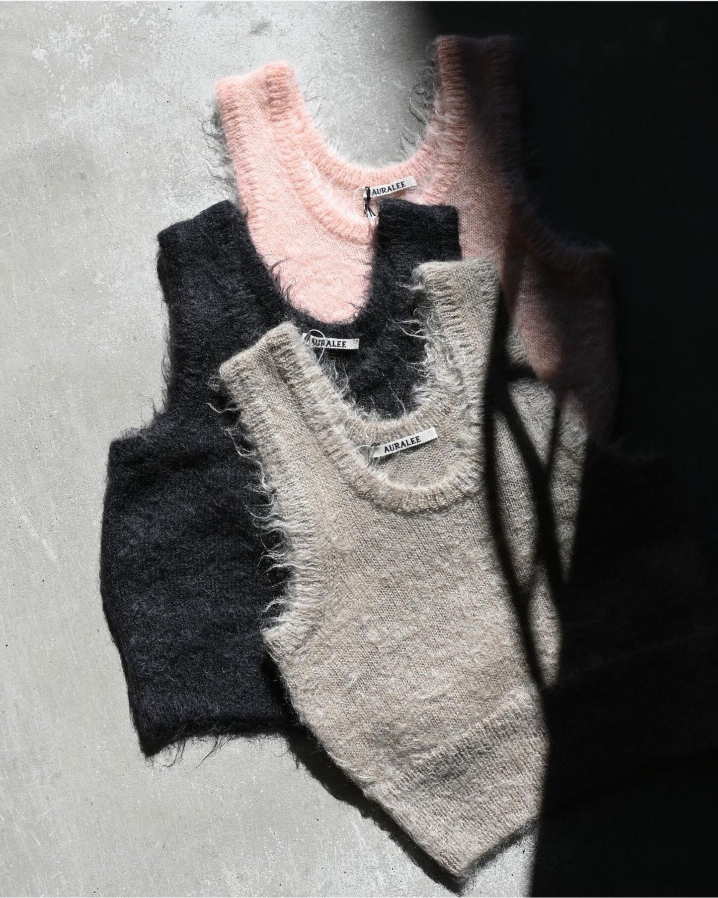 BRUSHED SUPER KID MOHAIR KNIT TANK