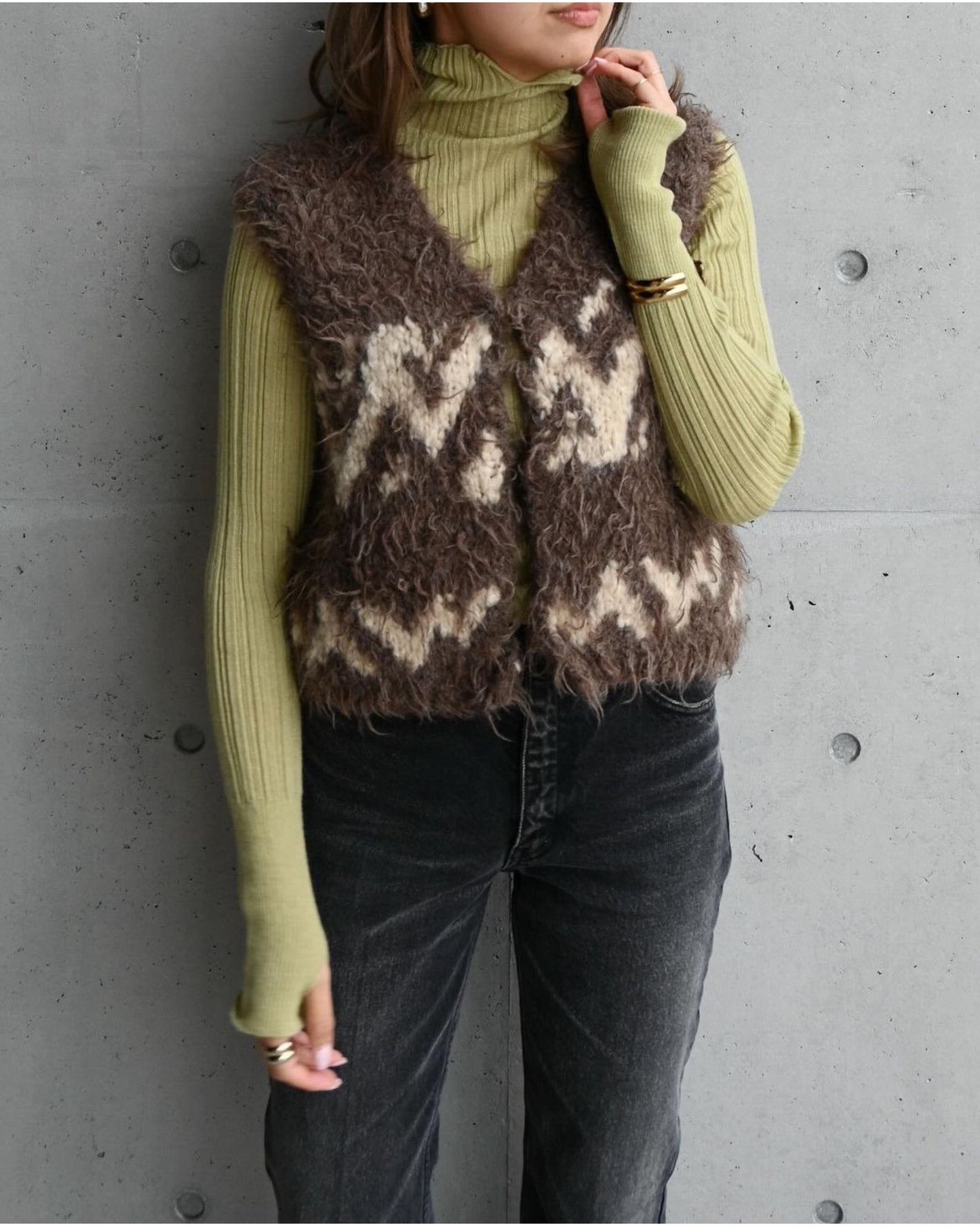 uruguayan wool COWICHAN hand-knit vest